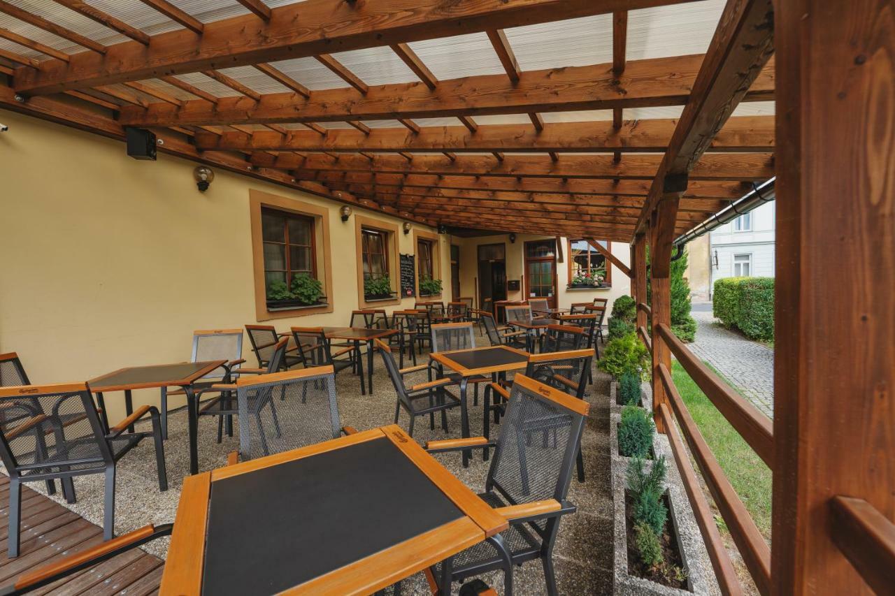 Hotel Taverna Javorník Exterior foto